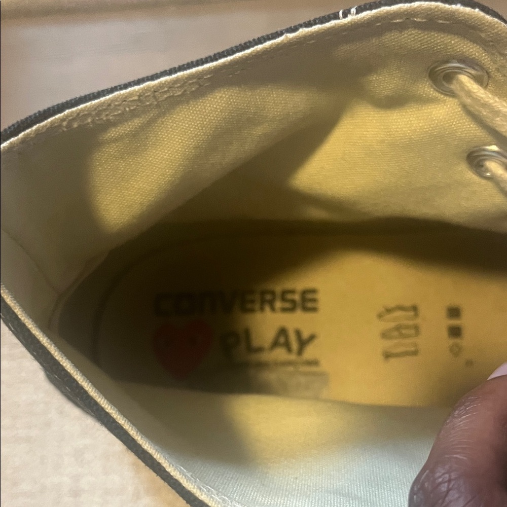 Comme des Garçons PLAY x Converse Chuck 70 High Tops - Picture 6 of 7